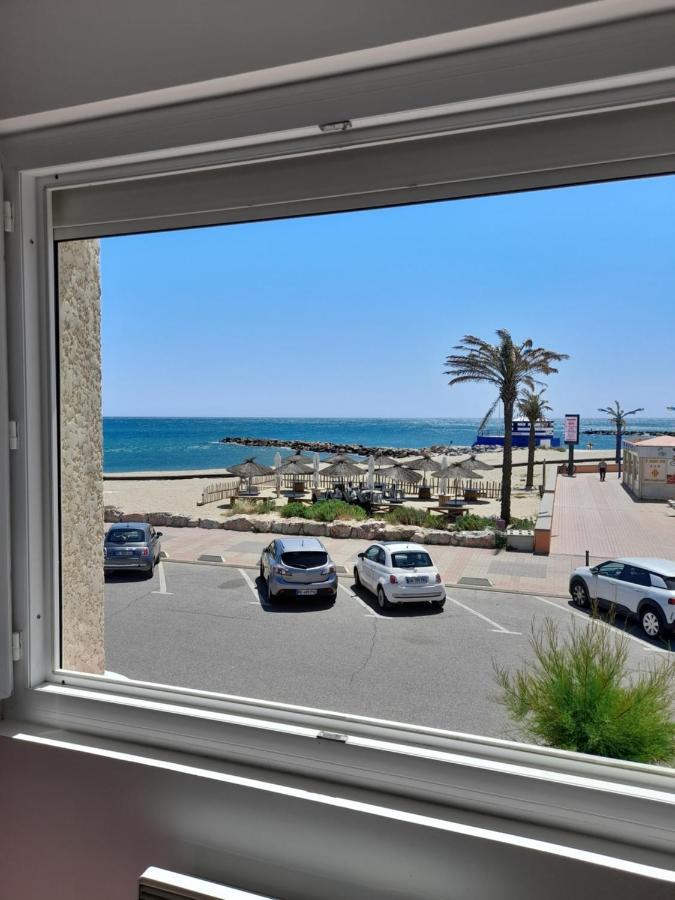 Les Pieds Dans L'Eau Apartment Sainte-Marie-la-Mer Exterior photo